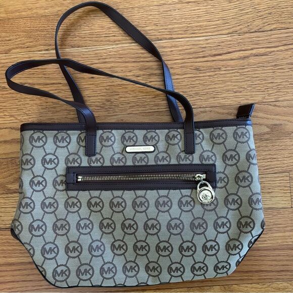 Michael Kors Purse Beige/Brown MK All Over Print Tote Bag Straps Not Adjustable - Picture 1 of 10